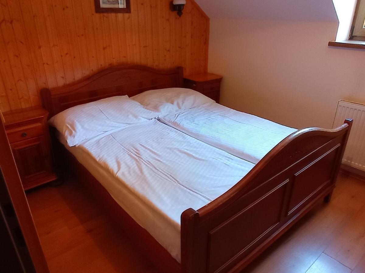 Hotel Ranc Kostelany à Kroměříž Extérieur photo